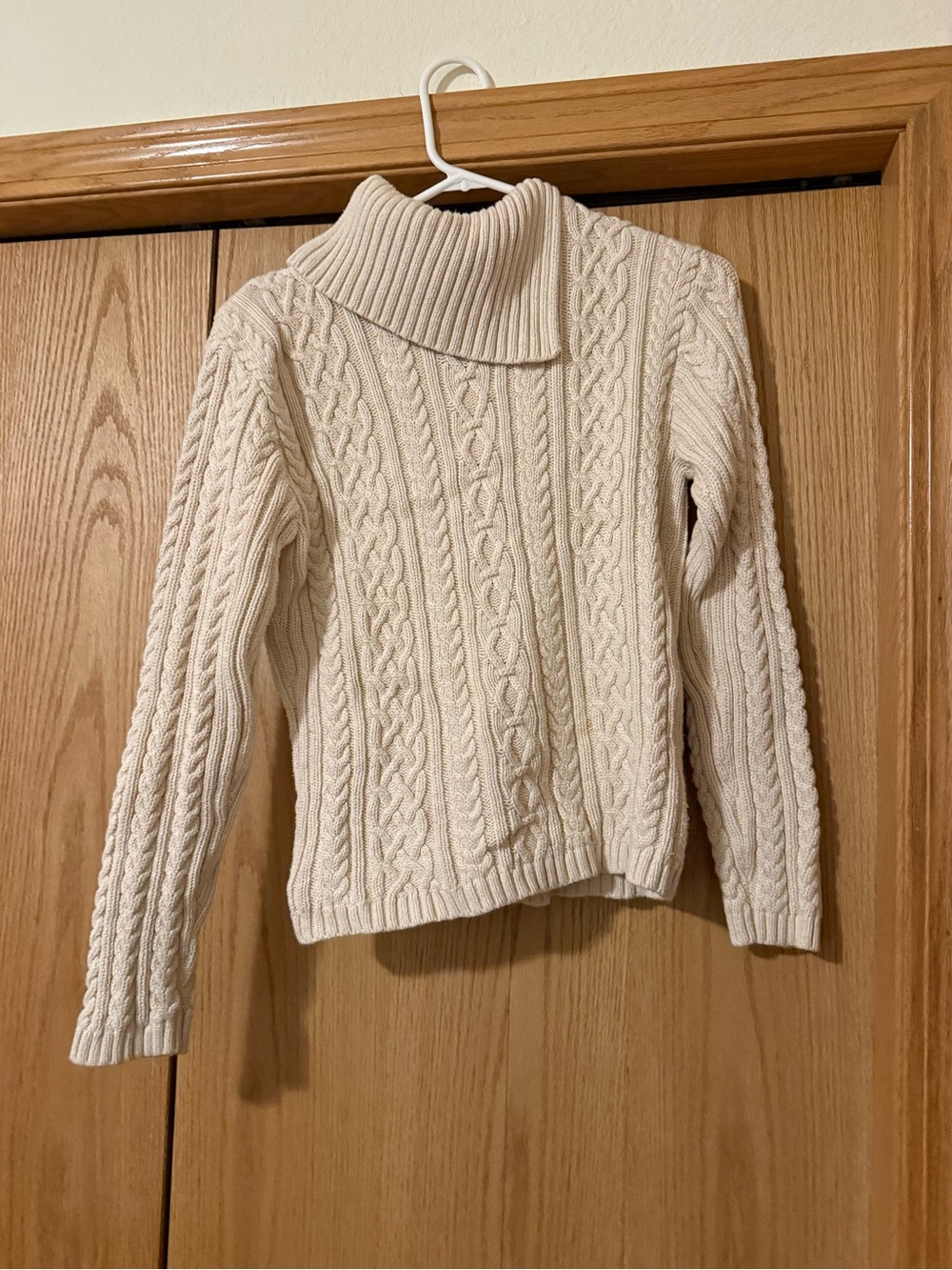 WainScott Ivory Cable Knit Folded Turtleneck Sweater Vintage Cotton